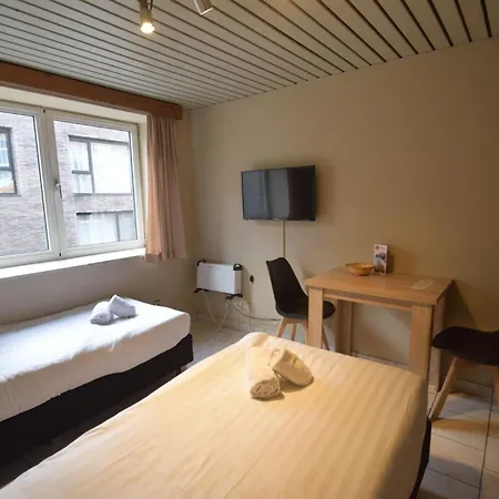 Gardens - Budget Twin Guest house